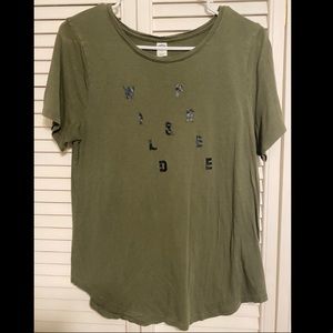Old Navy T-shirt